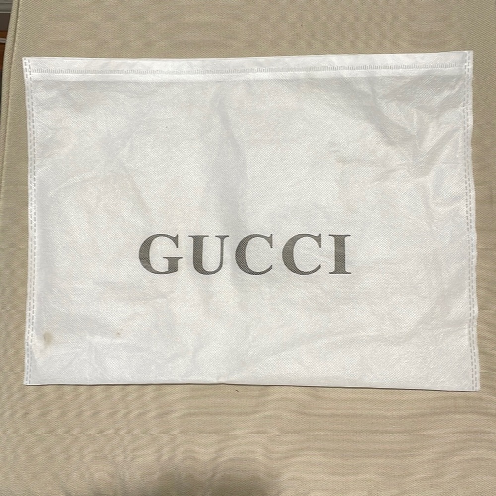 Gucci dust bag
